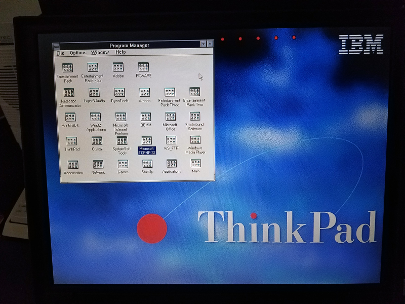 Illustration for article titled This IBM ThinkPad 600E is pretty slick